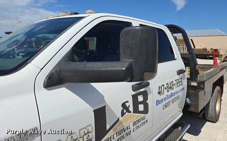 image for item ED2139 2014 Dodge Ram 5500 Crew Cab flatbed truck