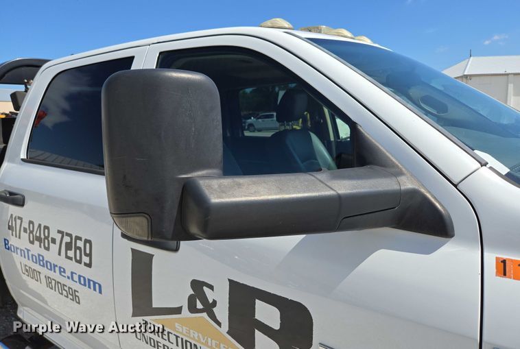 image for item ED2139 2014 Dodge Ram 5500 Crew Cab flatbed truck