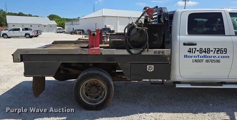 image for item ED2139 2014 Dodge Ram 5500 Crew Cab flatbed truck