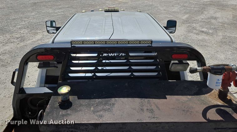 image for item ED2139 2014 Dodge Ram 5500 Crew Cab flatbed truck