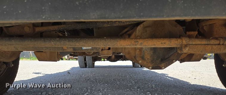 image for item ED2139 2014 Dodge Ram 5500 Crew Cab flatbed truck