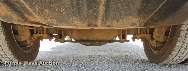 image for item ED2139 2014 Dodge Ram 5500 Crew Cab flatbed truck