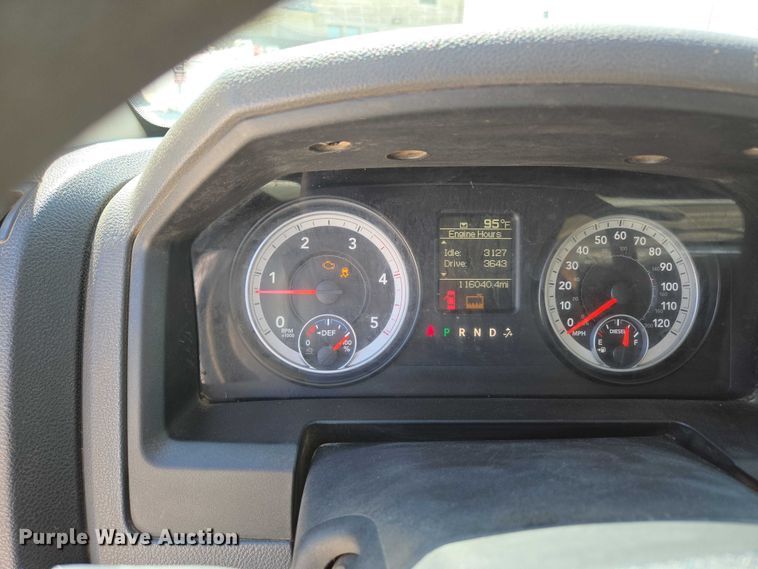 image for item ED2139 2014 Dodge Ram 5500 Crew Cab flatbed truck