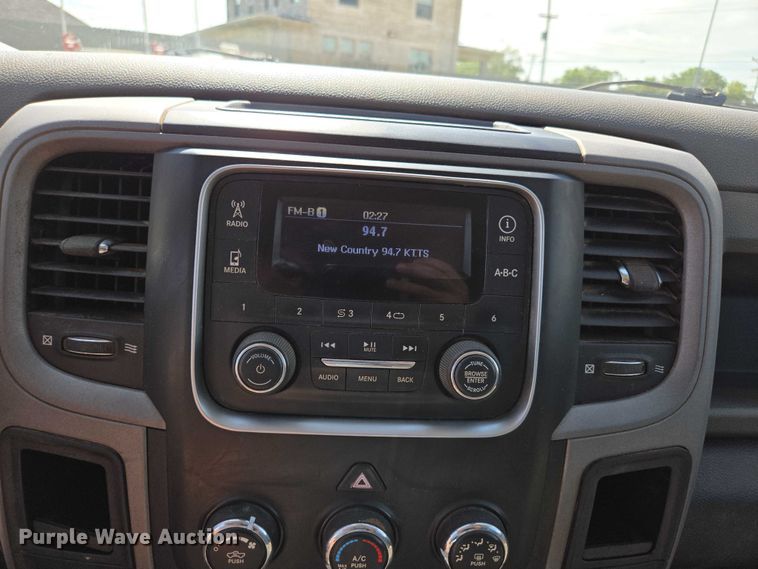 image for item ED2139 2014 Dodge Ram 5500 Crew Cab flatbed truck