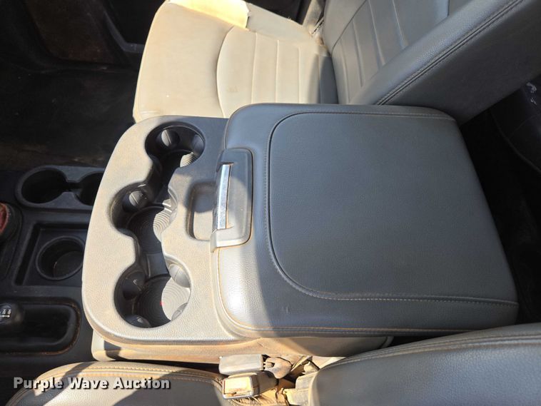 image for item ED2139 2014 Dodge Ram 5500 Crew Cab flatbed truck