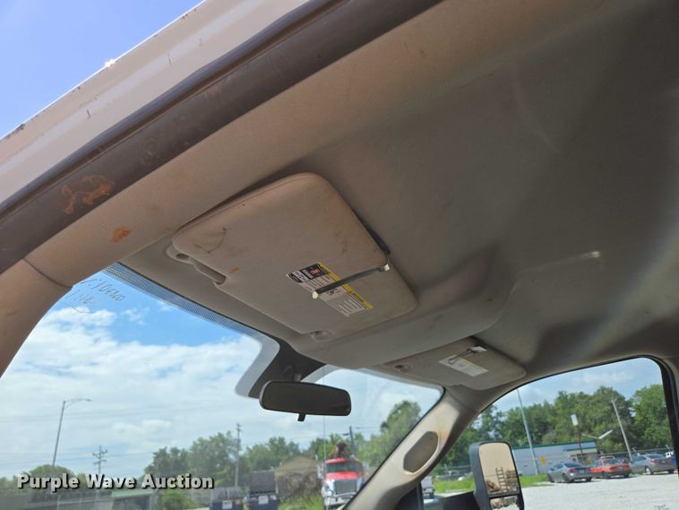 image for item ED2139 2014 Dodge Ram 5500 Crew Cab flatbed truck