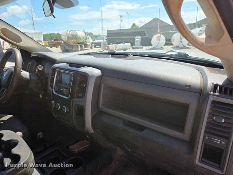 image for item ED2139 2014 Dodge Ram 5500 Crew Cab flatbed truck