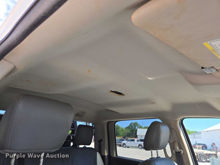 image for item ED2139 2014 Dodge Ram 5500 Crew Cab flatbed truck