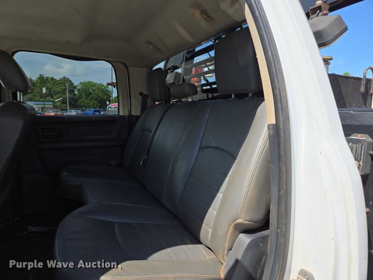 image for item ED2139 2014 Dodge Ram 5500 Crew Cab flatbed truck