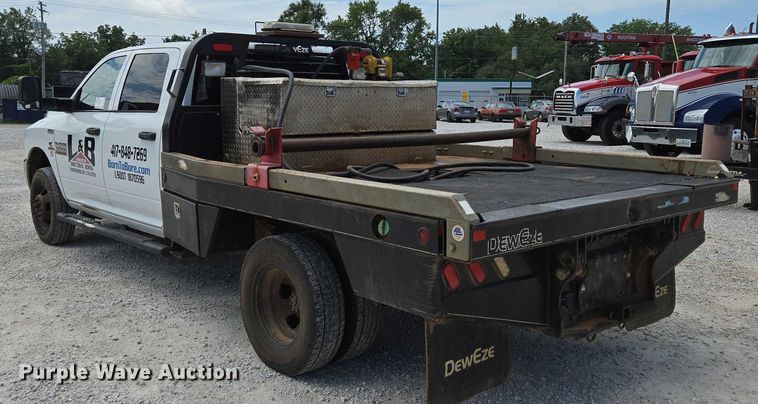 image for item ED2140 2014 Dodge Ram 3500 Crew Cab flatbed pickup truck
