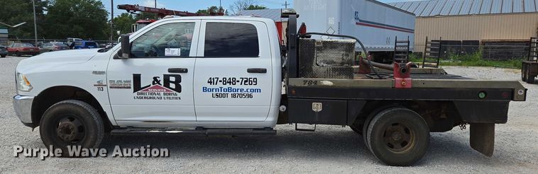 image for item ED2140 2014 Dodge Ram 3500 Crew Cab flatbed pickup truck