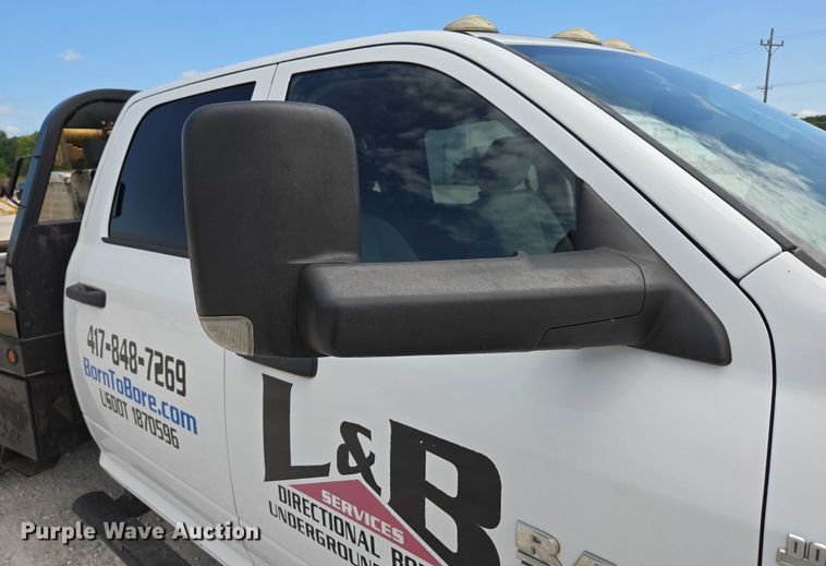 image for item ED2140 2014 Dodge Ram 3500 Crew Cab flatbed pickup truck