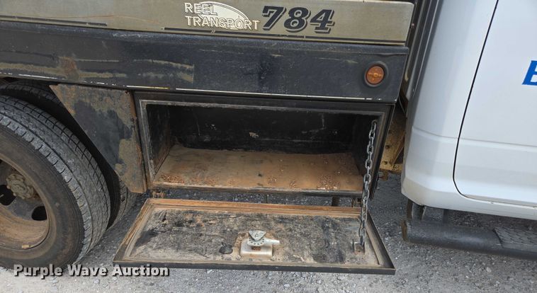 image for item ED2140 2014 Dodge Ram 3500 Crew Cab flatbed pickup truck