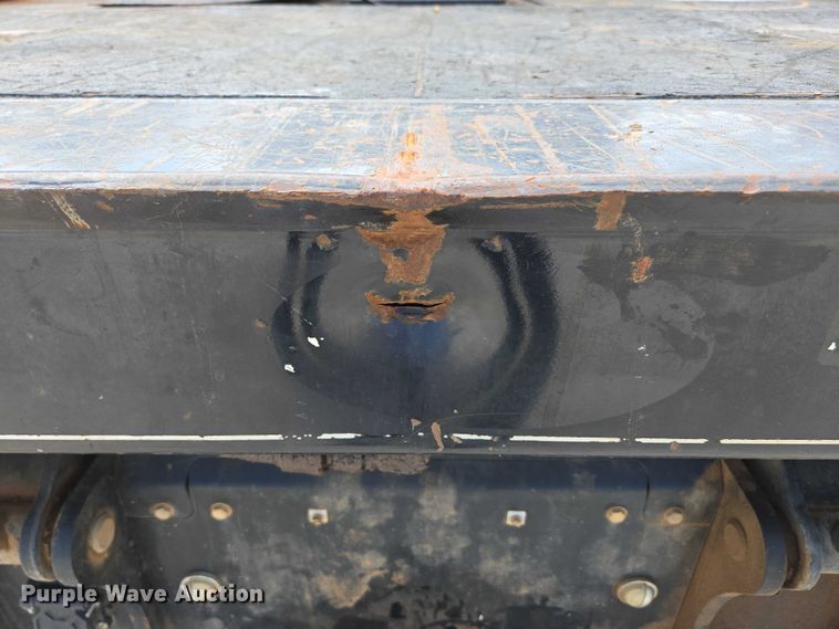 image for item ED2140 2014 Dodge Ram 3500 Crew Cab flatbed pickup truck