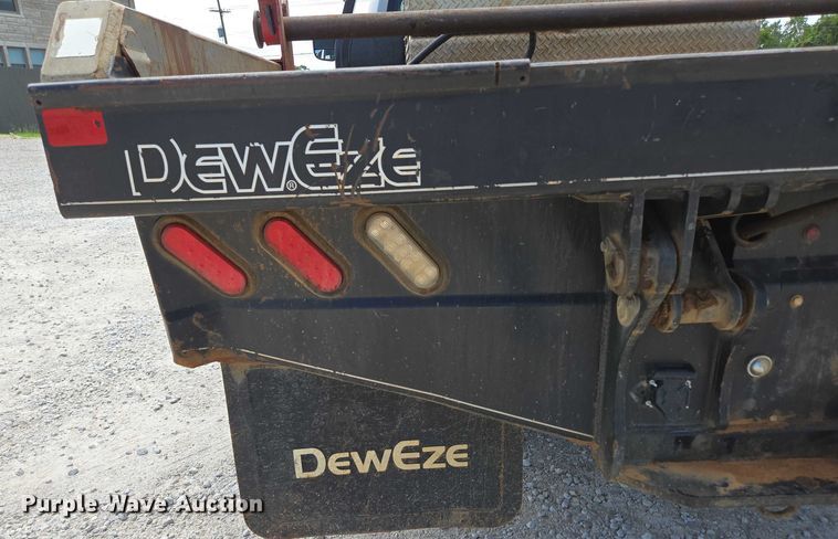 image for item ED2140 2014 Dodge Ram 3500 Crew Cab flatbed pickup truck