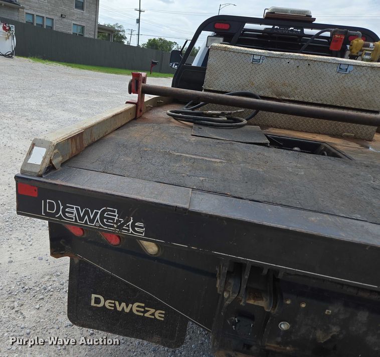 image for item ED2140 2014 Dodge Ram 3500 Crew Cab flatbed pickup truck