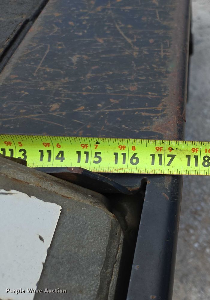 image for item ED2140 2014 Dodge Ram 3500 Crew Cab flatbed pickup truck