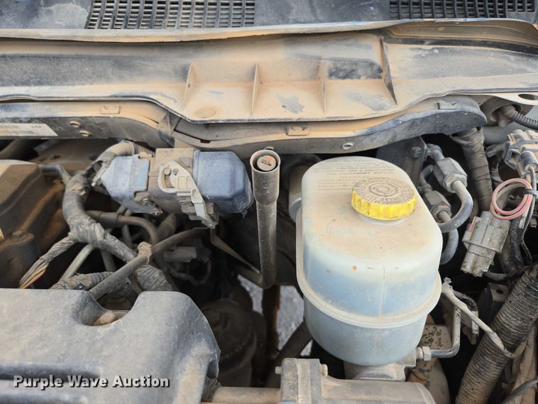 image for item ED2140 2014 Dodge Ram 3500 Crew Cab flatbed pickup truck