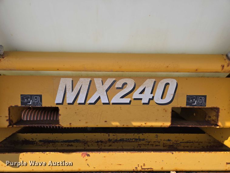 image for item ED2142 2007 International 9400i SBA flatbed truck with mud mixing system