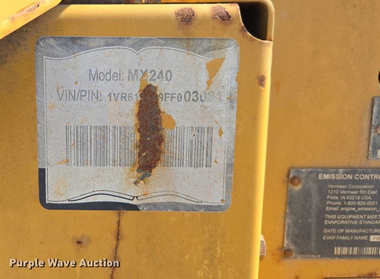 image for item ED2142 2007 International 9400i SBA flatbed truck with mud mixing system