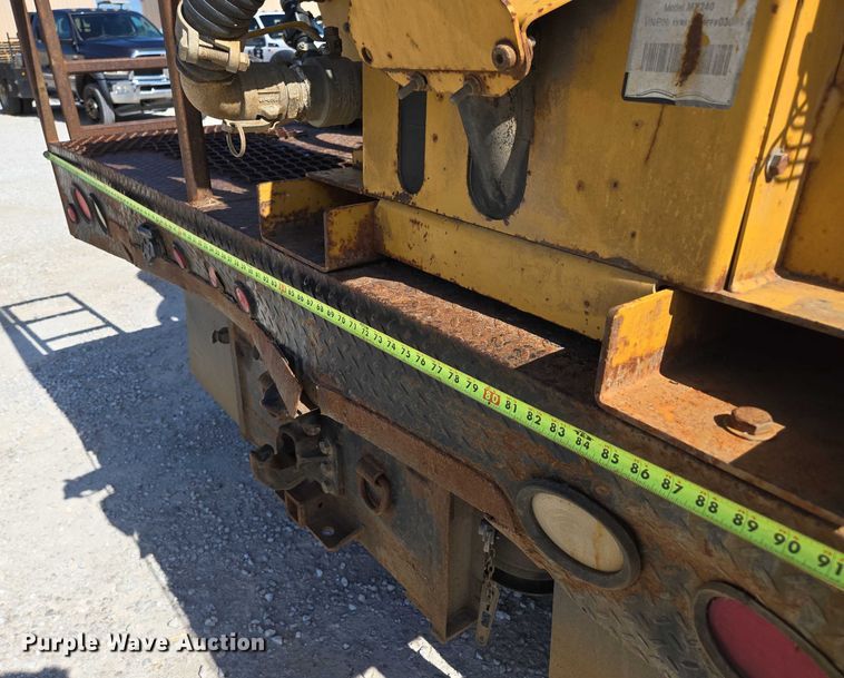 image for item ED2142 2007 International 9400i SBA flatbed truck with mud mixing system