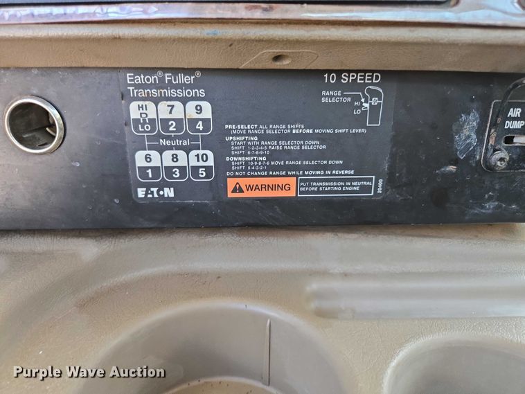 image for item ED2142 2007 International 9400i SBA flatbed truck with mud mixing system