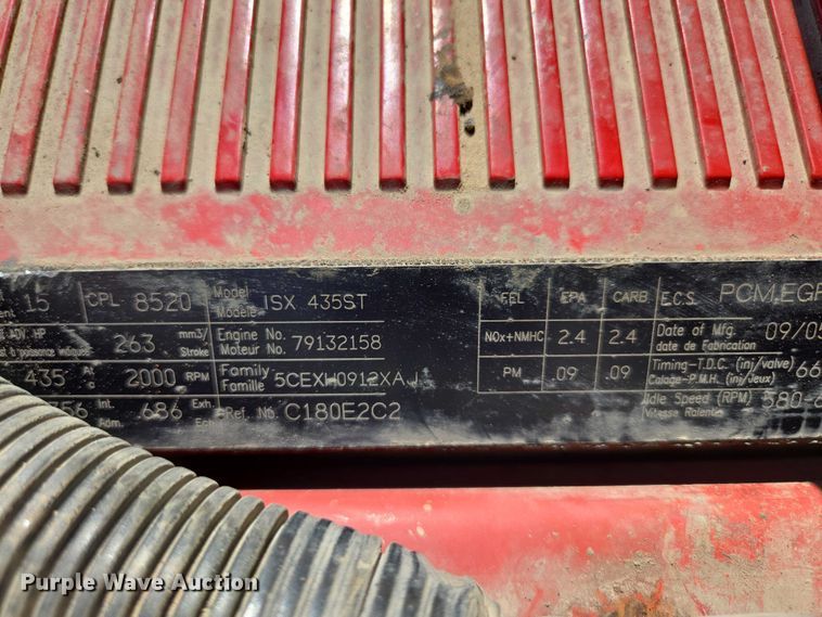 image for item ED2142 2007 International 9400i SBA flatbed truck with mud mixing system