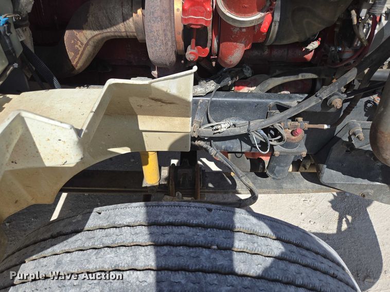 image for item ED2142 2007 International 9400i SBA flatbed truck with mud mixing system