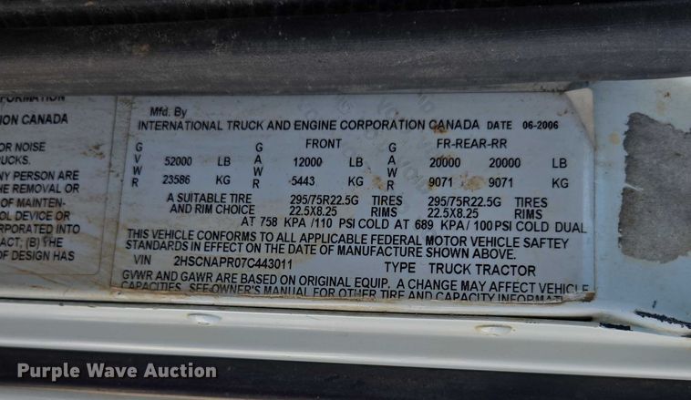 image for item ED2142 2007 International 9400i SBA flatbed truck with mud mixing system