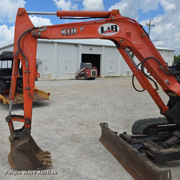image for item ED2143 2012 Kubota KX121-3ST mini excavator