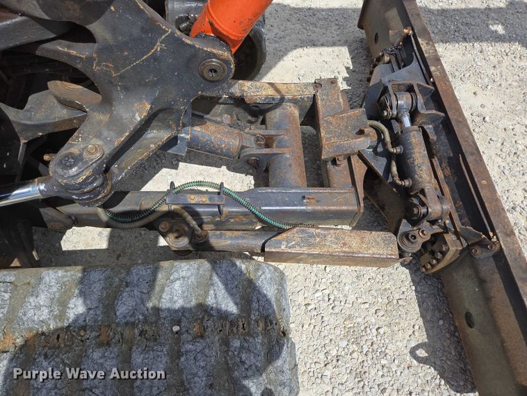 image for item ED2143 2012 Kubota KX121-3ST mini excavator