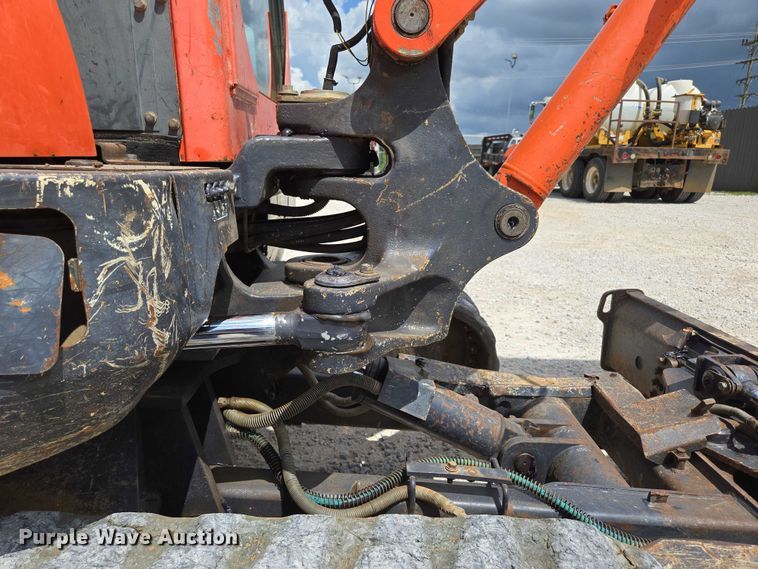 image for item ED2143 2012 Kubota KX121-3ST mini excavator