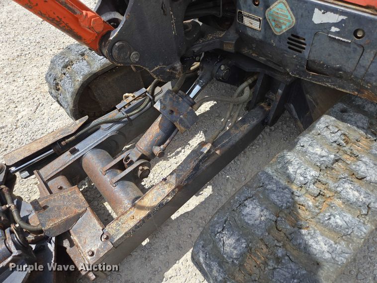 image for item ED2143 2012 Kubota KX121-3ST mini excavator