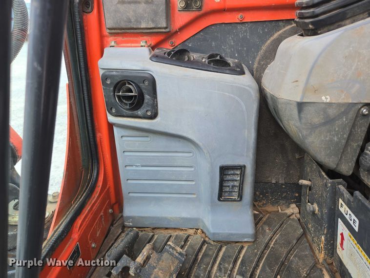 image for item ED2143 2012 Kubota KX121-3ST mini excavator