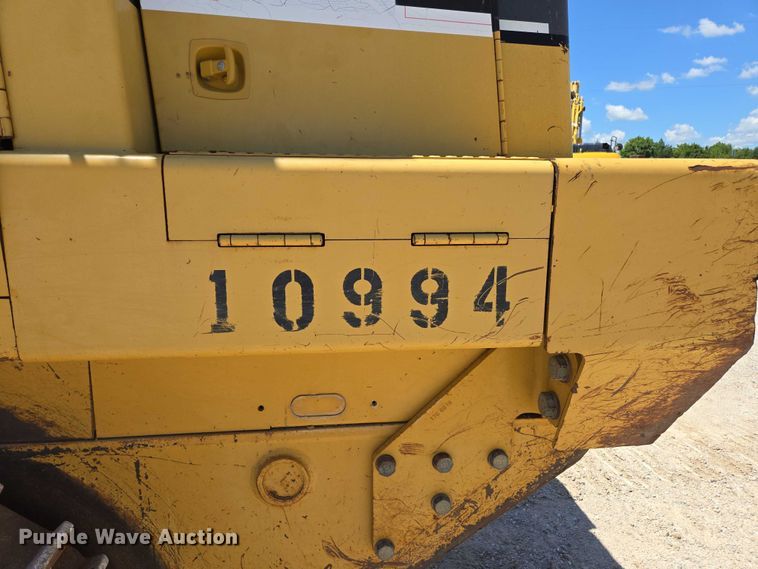 image for item ED2144 2002 Caterpillar 963C track loader