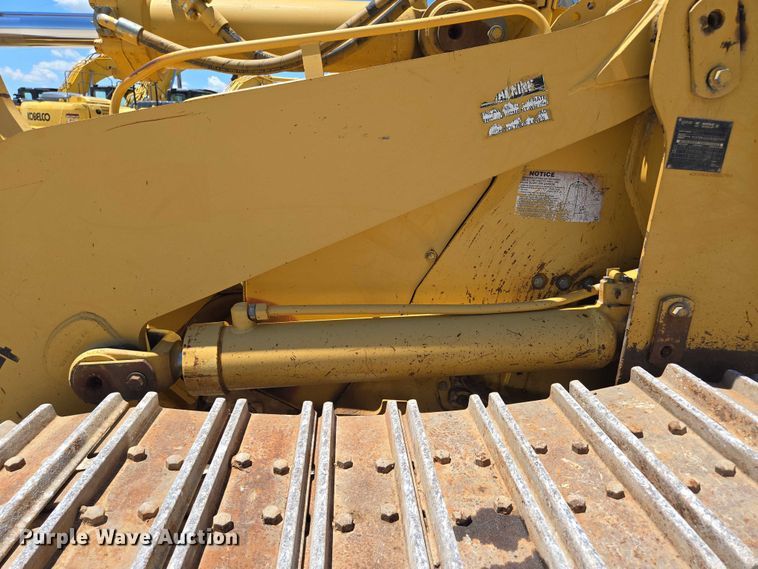 image for item ED2144 2002 Caterpillar 963C track loader