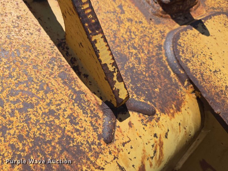 image for item ED2144 2002 Caterpillar 963C track loader