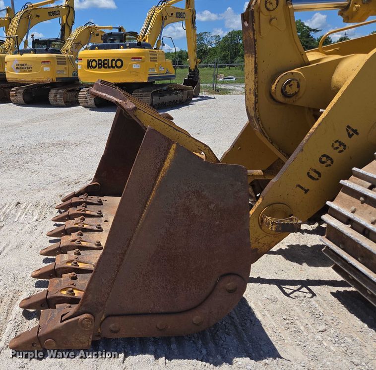 image for item ED2144 2002 Caterpillar 963C track loader