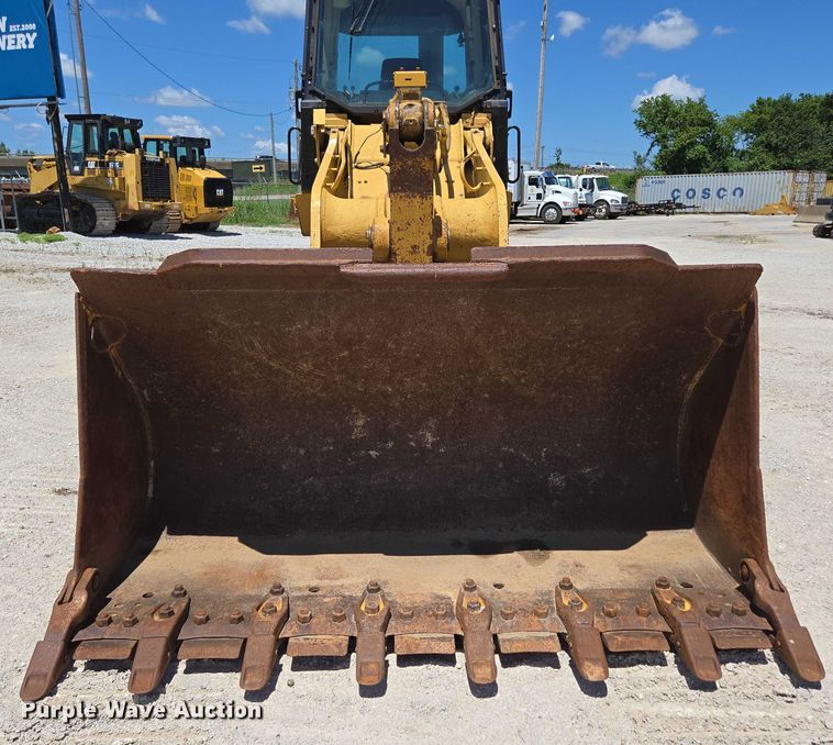 image for item ED2144 2002 Caterpillar 963C track loader