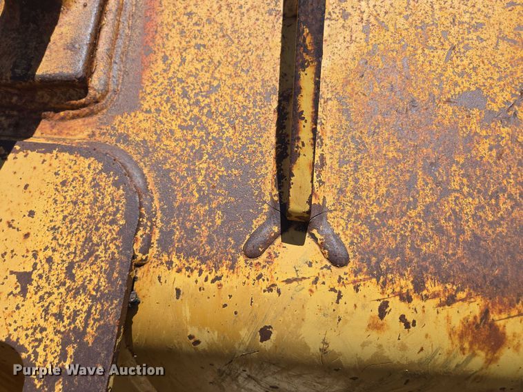 image for item ED2144 2002 Caterpillar 963C track loader