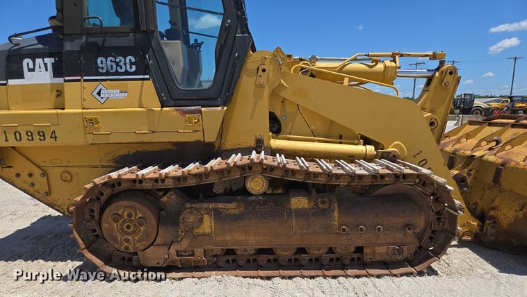 image for item ED2144 2002 Caterpillar 963C track loader