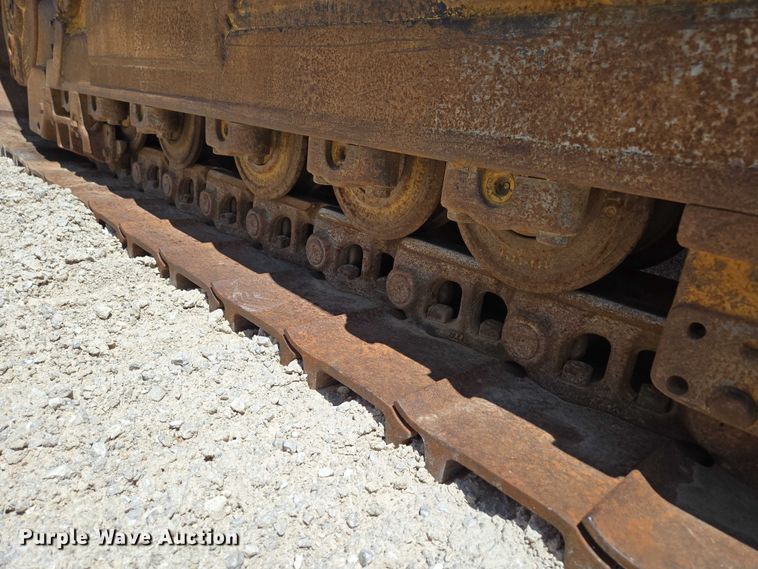 image for item ED2144 2002 Caterpillar 963C track loader