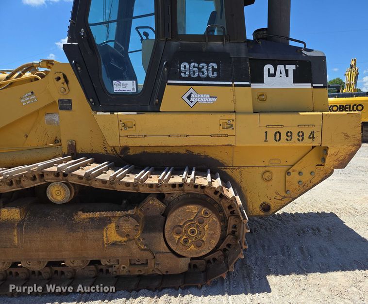 image for item ED2144 2002 Caterpillar 963C track loader