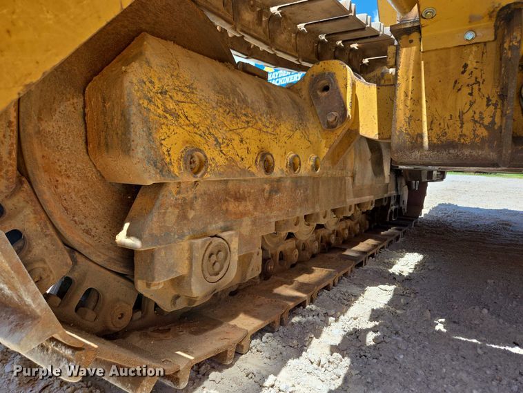 image for item ED2144 2002 Caterpillar 963C track loader