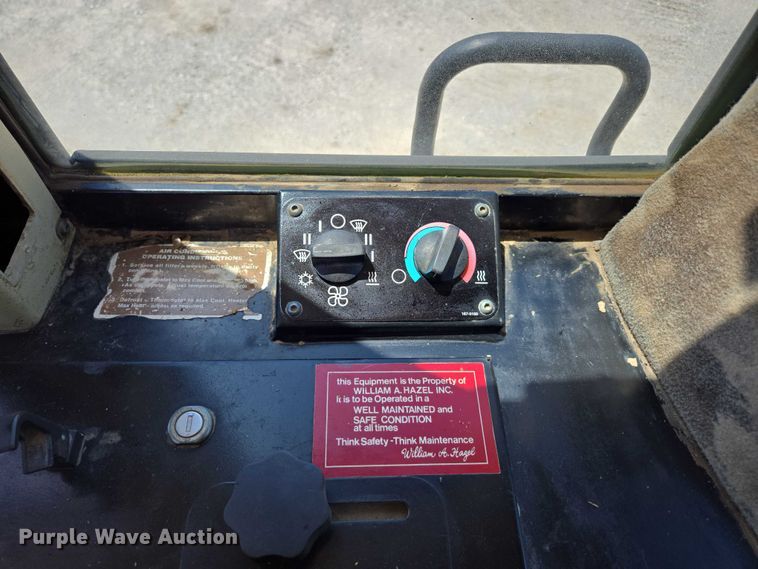 image for item ED2144 2002 Caterpillar 963C track loader