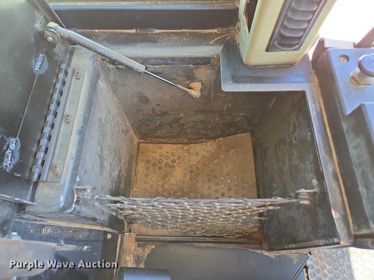 image for item ED2144 2002 Caterpillar 963C track loader