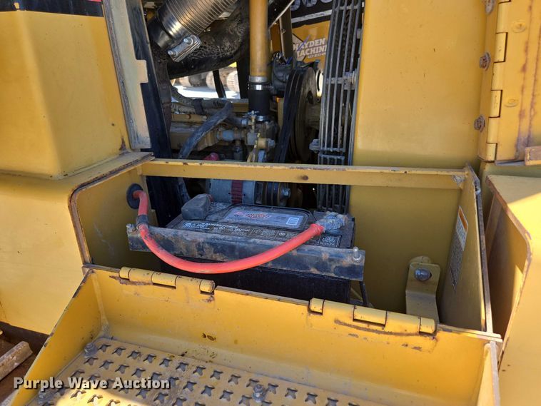 image for item ED2144 2002 Caterpillar 963C track loader