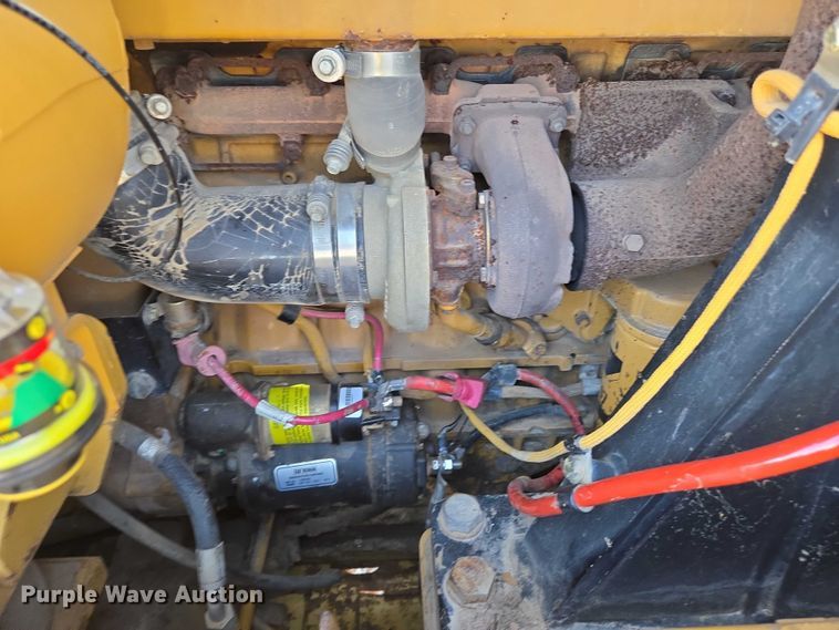 image for item ED2144 2002 Caterpillar 963C track loader