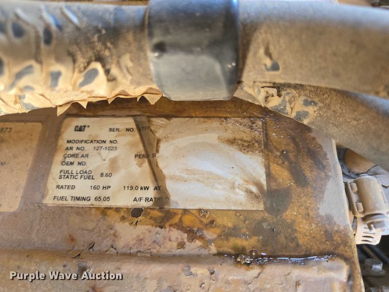 image for item ED2144 2002 Caterpillar 963C track loader