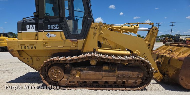 image for item ED2144 2002 Caterpillar 963C track loader